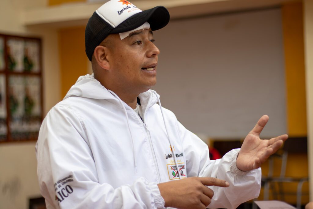 Lucho-Insuasty-delabandayotrosamores_3682